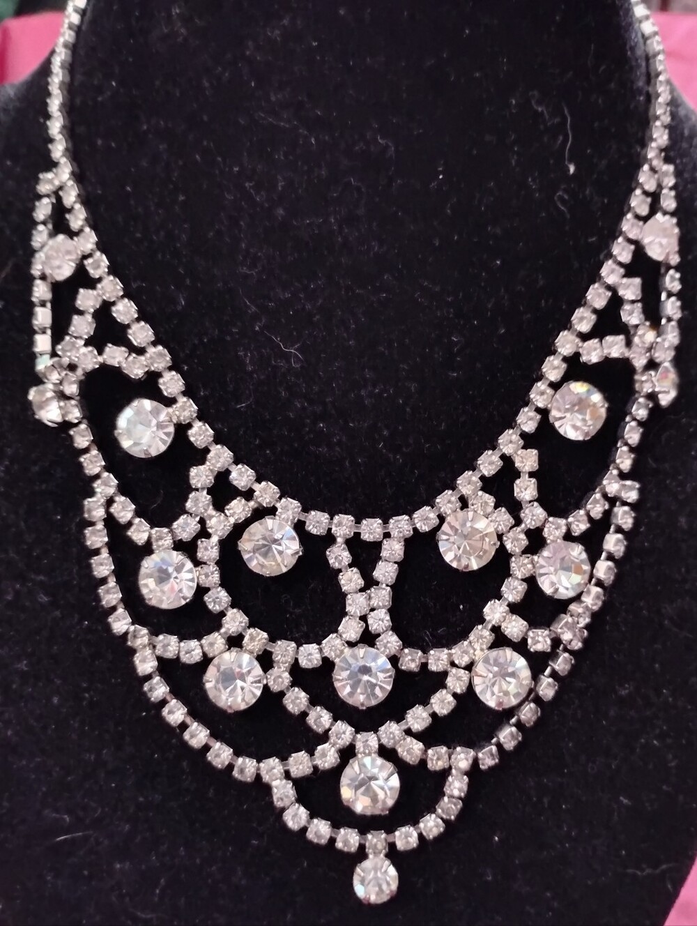 Vintage Weiss Necklace
